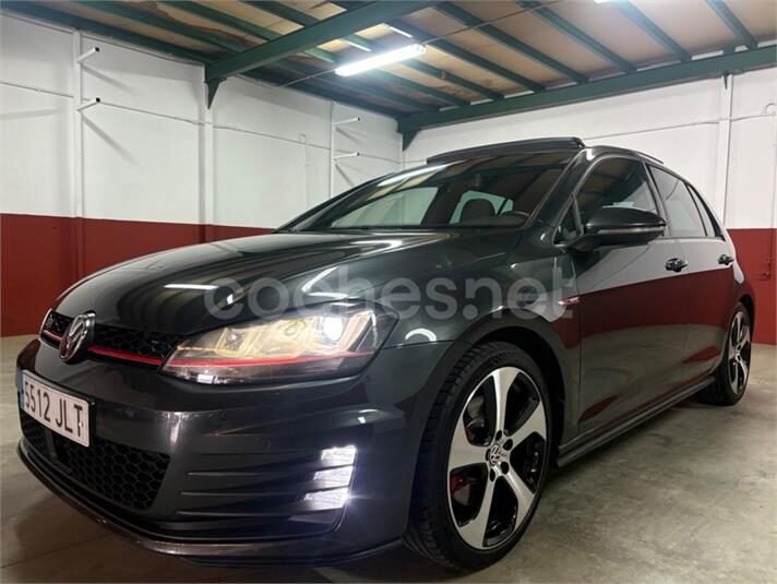 VOLKSWAGEN Golf GTI 2.0 TSI DSG BMT